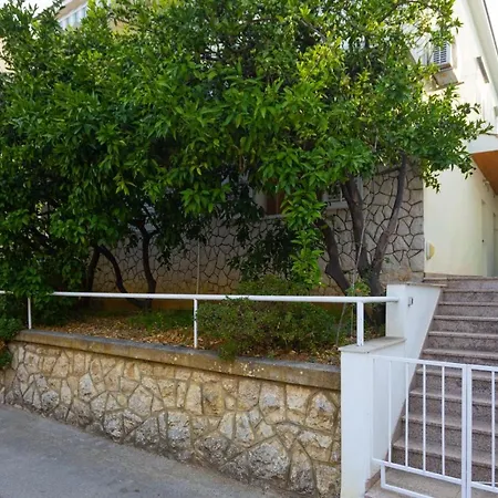 Apartment Vranjes Podgora