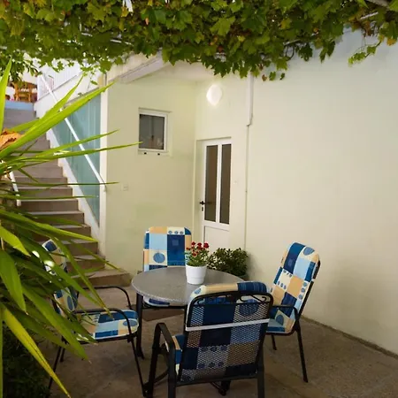 Vranjes Apartment Podgora