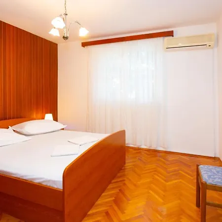 Vranjes Apartament *